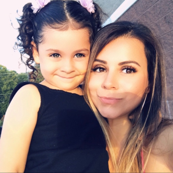 Meet your Posher, Lessiel - Picture 1 of 1